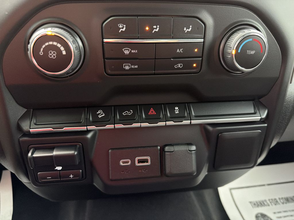 2021 Chevrolet Silverado 1500 Image 36