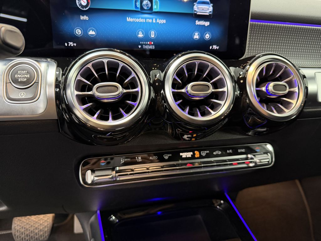 2021 Mercedes-Benz GLB Image 20