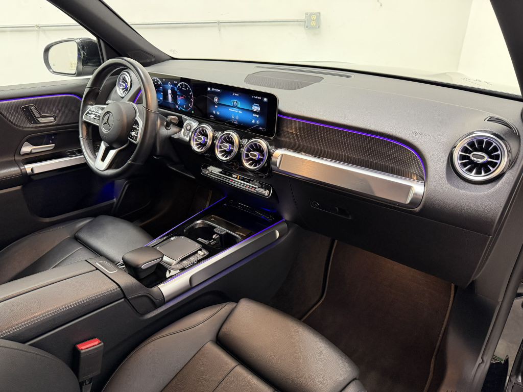 2021 Mercedes-Benz GLB Image 26