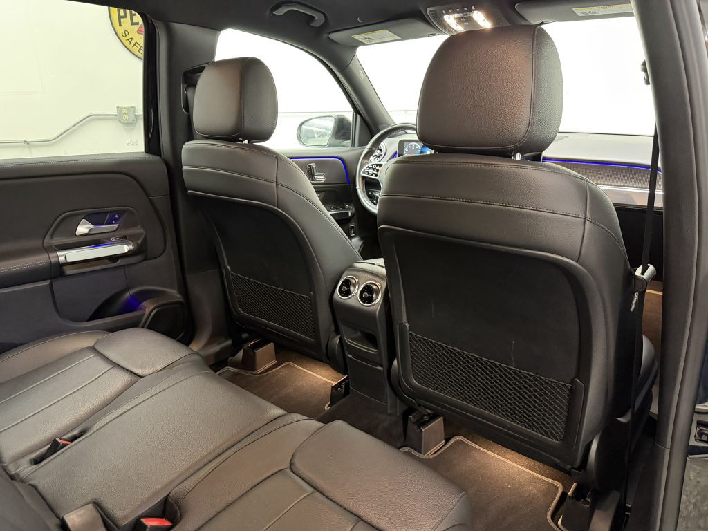 2021 Mercedes-Benz GLB Image 29
