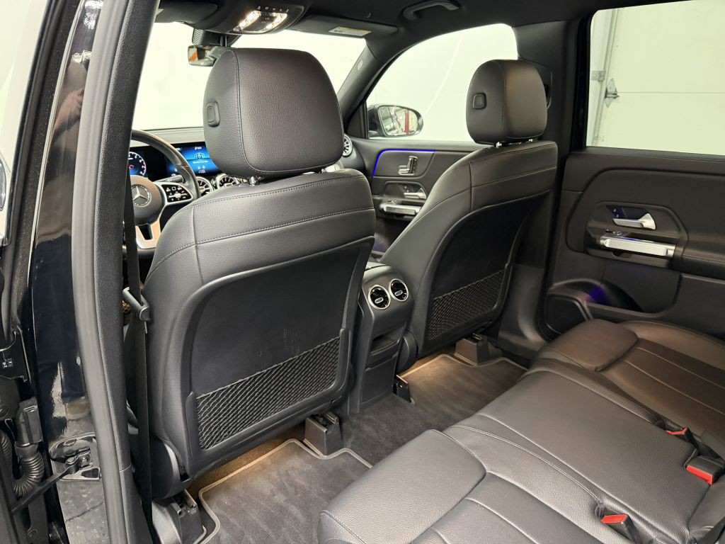 2021 Mercedes-Benz GLB Image 33