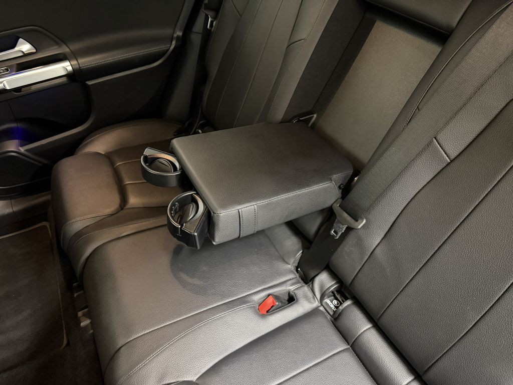 2021 Mercedes-Benz GLB Image 39