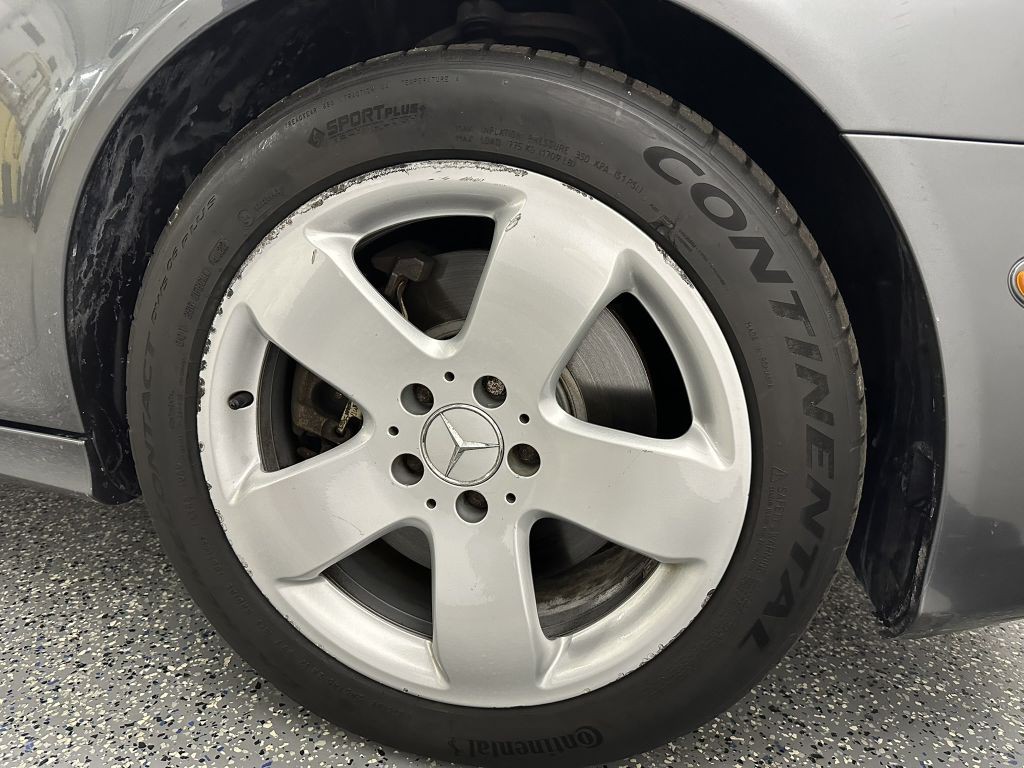 2007 Mercedes-Benz E-Class Image 40