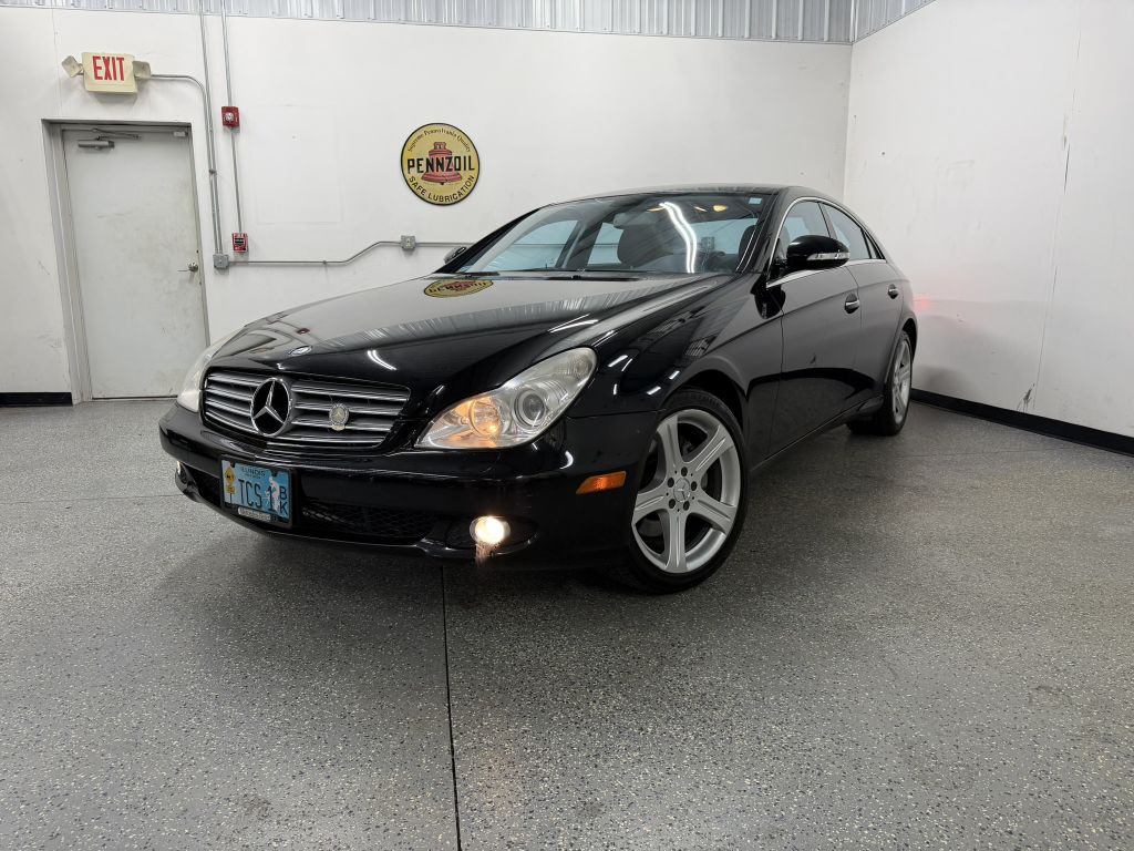 2007 Mercedes-Benz CLS-Class Image 1