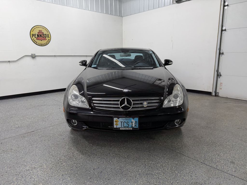 2007 Mercedes-Benz CLS-Class Image 3