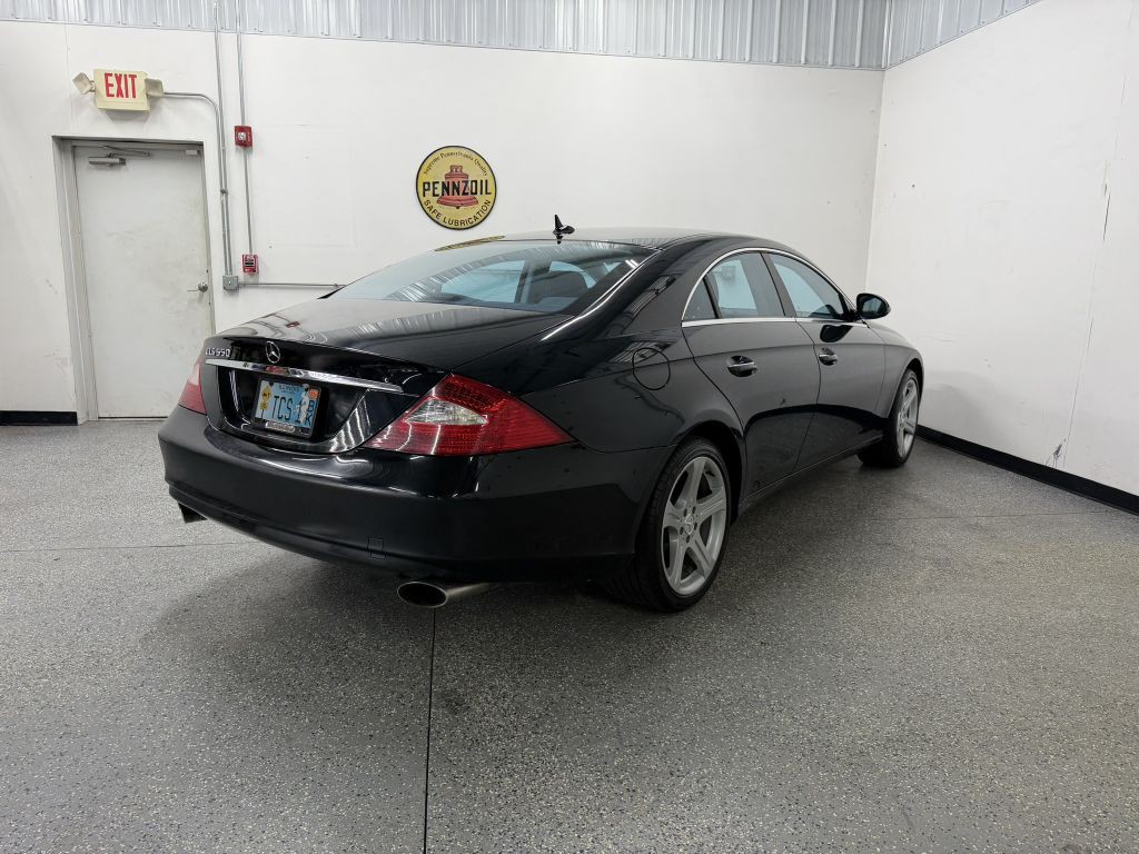 2007 Mercedes-Benz CLS-Class Image 5