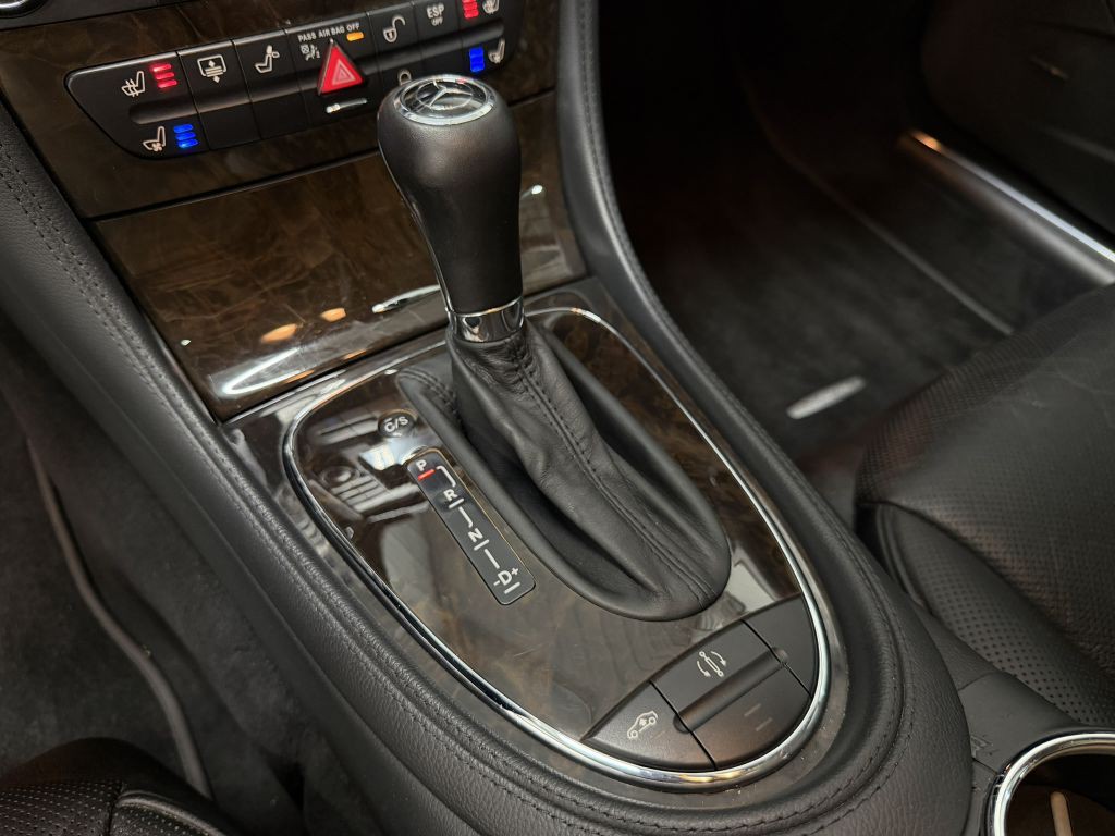 2007 Mercedes-Benz CLS-Class Image 17