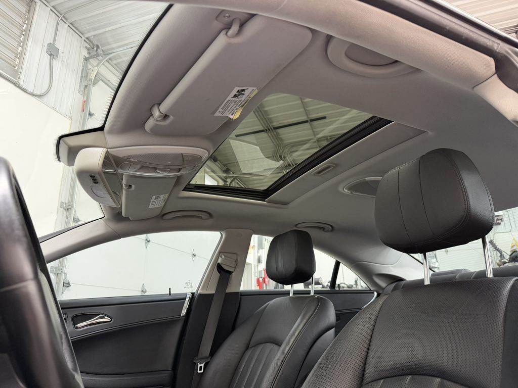 2007 Mercedes-Benz CLS-Class Image 20