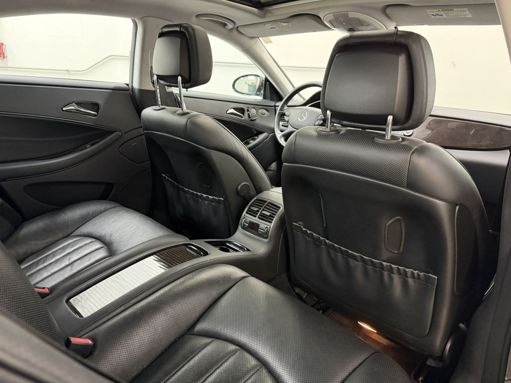 2007 Mercedes-Benz CLS-Class Image 28