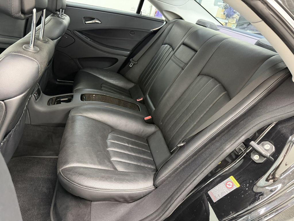 2007 Mercedes-Benz CLS-Class Image 31