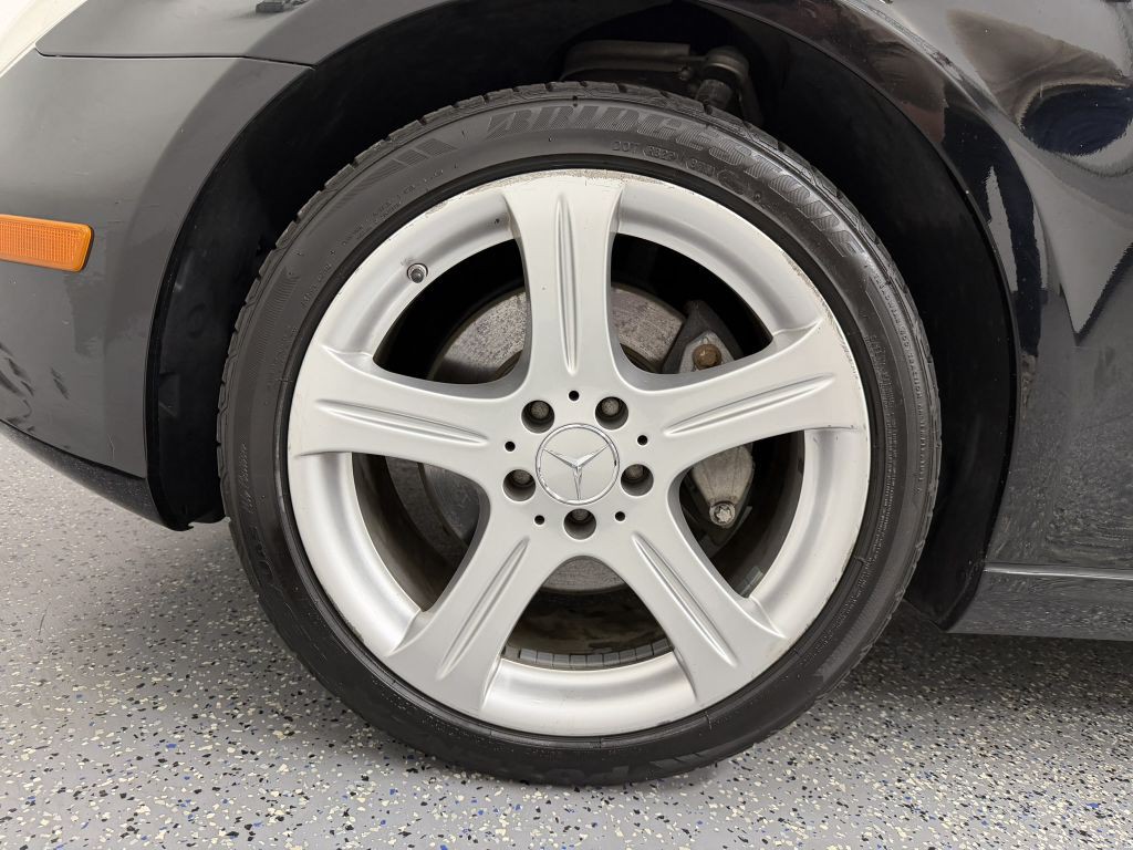 2007 Mercedes-Benz CLS-Class Image 39