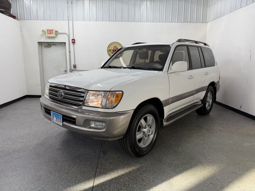 2003 Toyota Land Cruiser Image 1