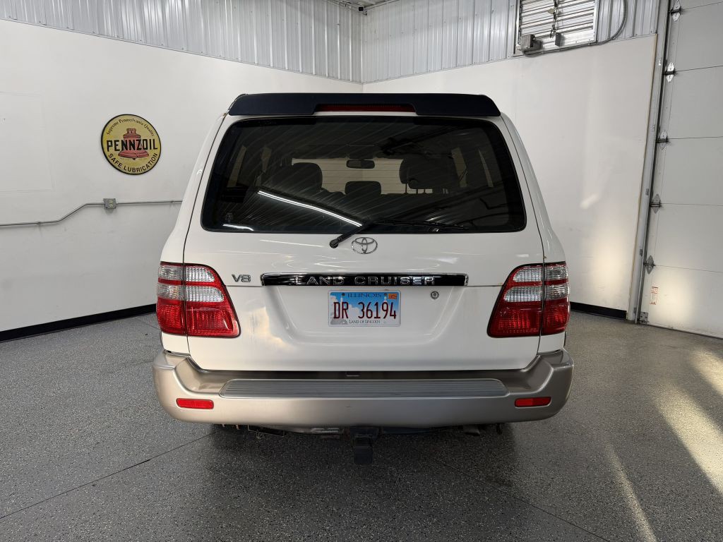 2003 Toyota Land Cruiser Image 5