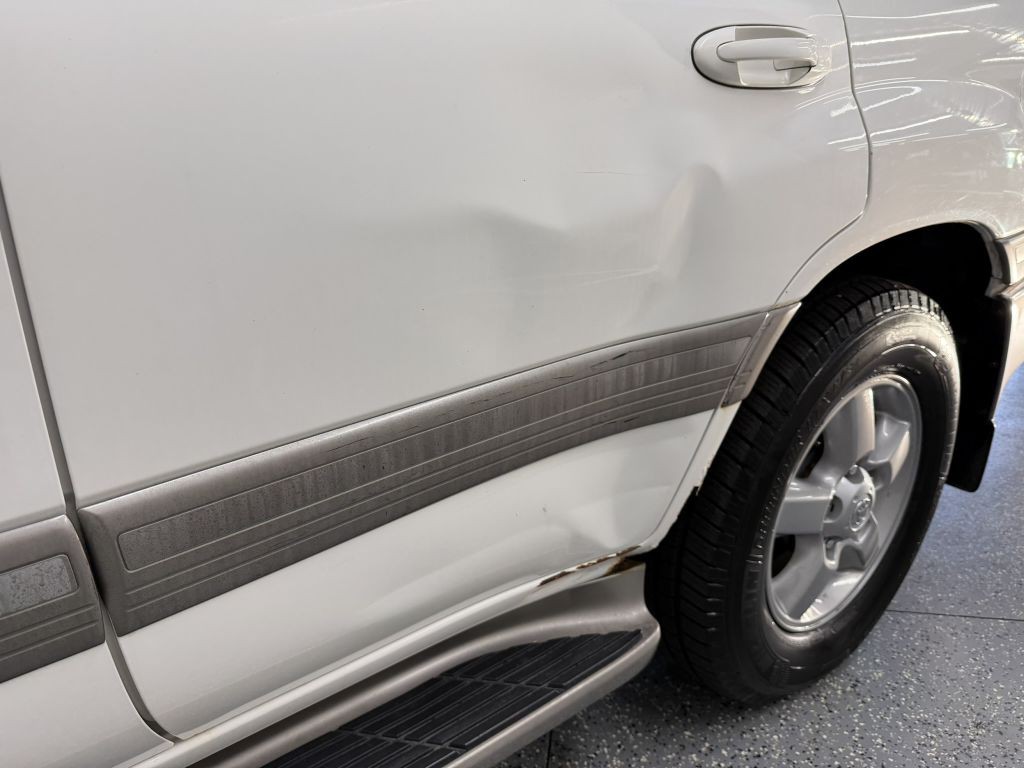 2003 Toyota Land Cruiser Image 7