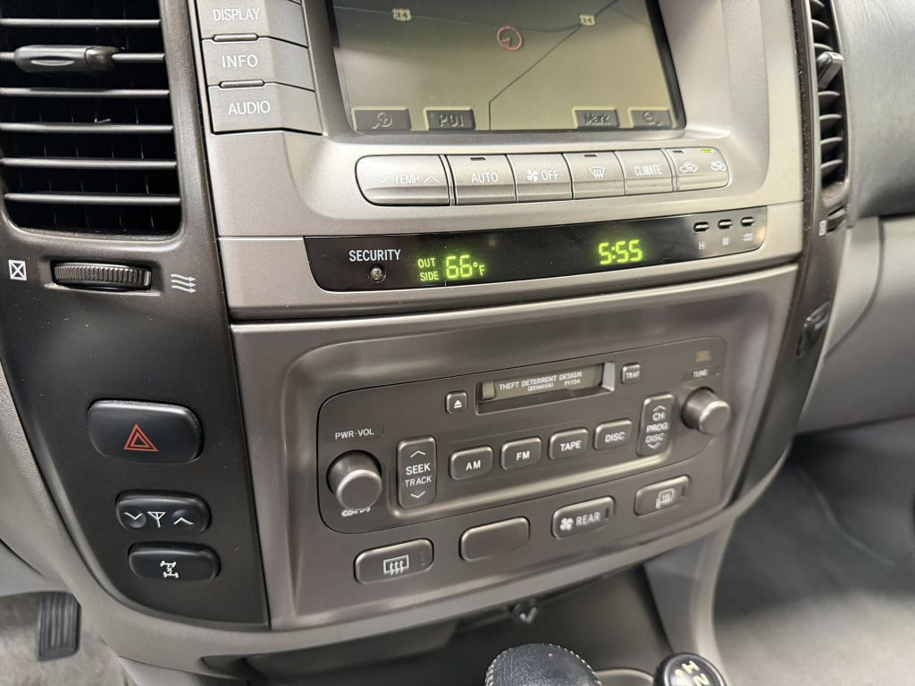 2003 Toyota Land Cruiser Image 14