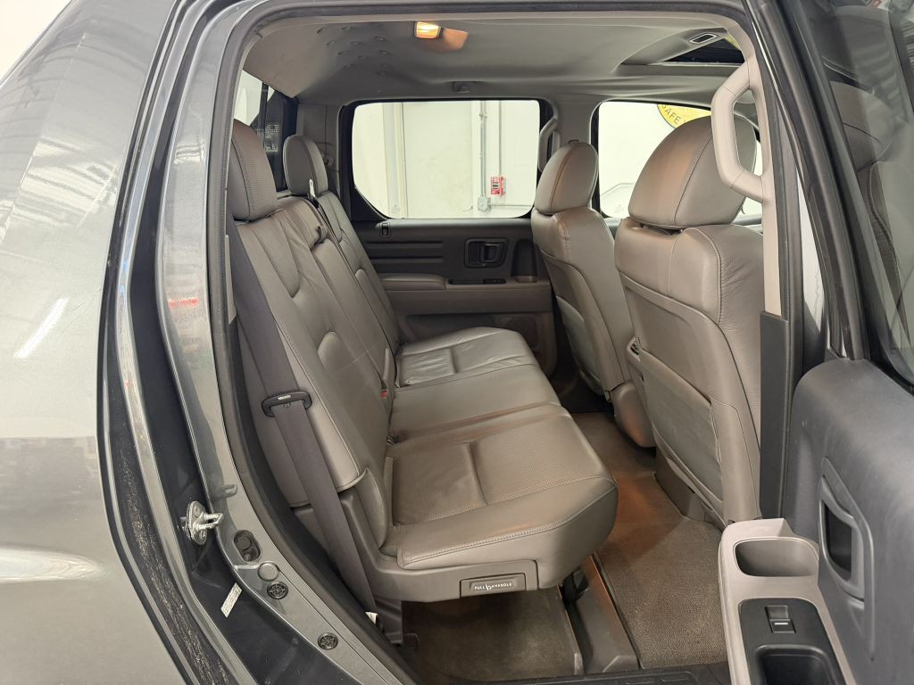 2011 Honda Ridgeline Image 22