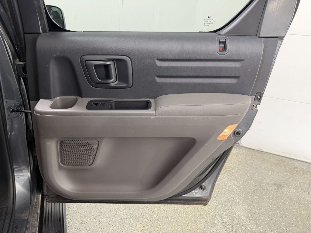 2011 Honda Ridgeline Image 25