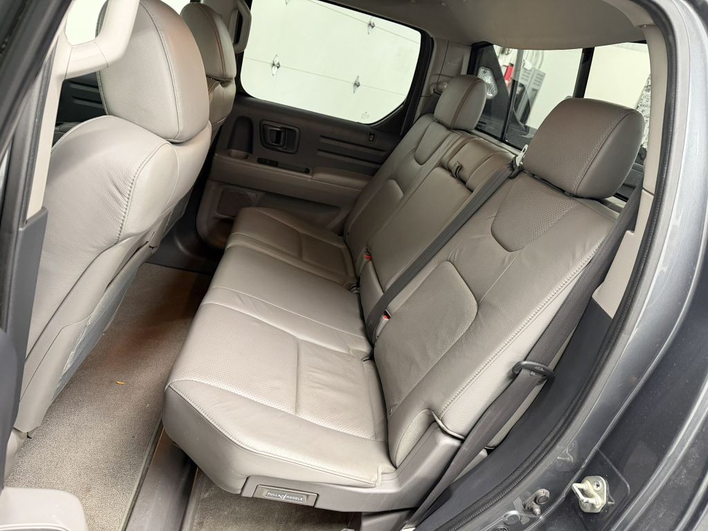 2011 Honda Ridgeline Image 28