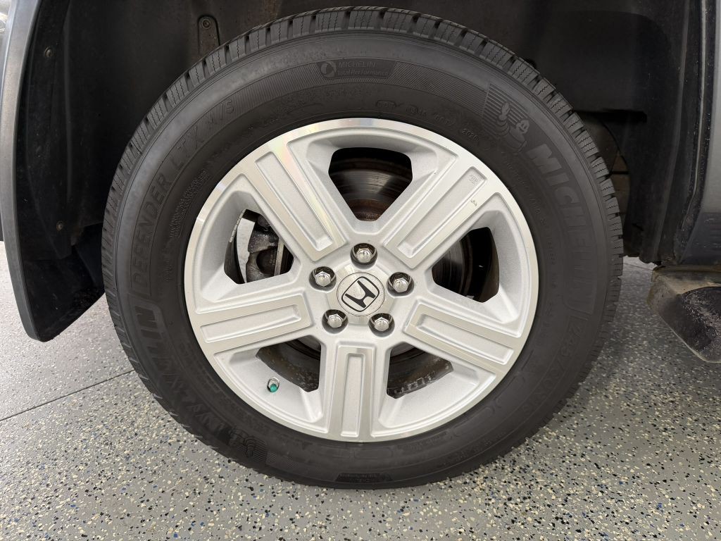 2011 Honda Ridgeline Image 36