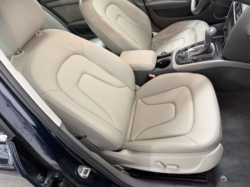 2011 Audi A4 Image 23