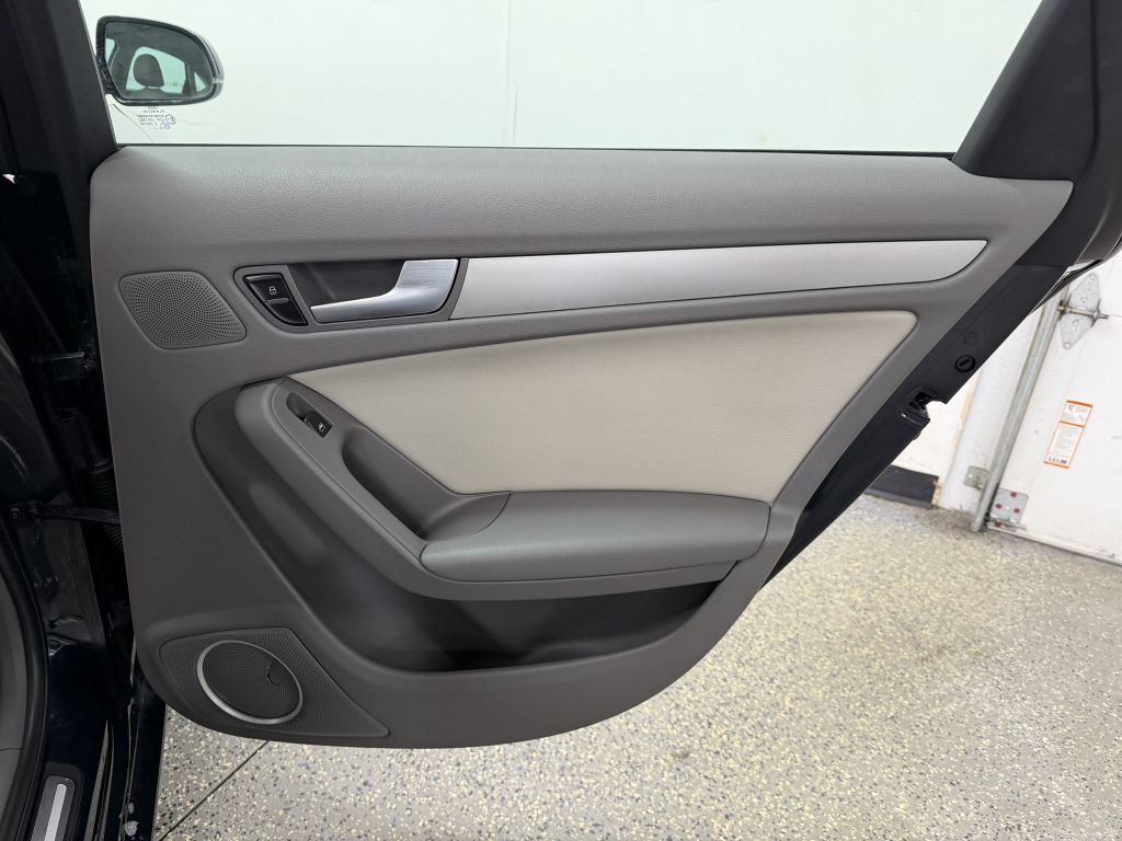 2011 Audi A4 Image 24