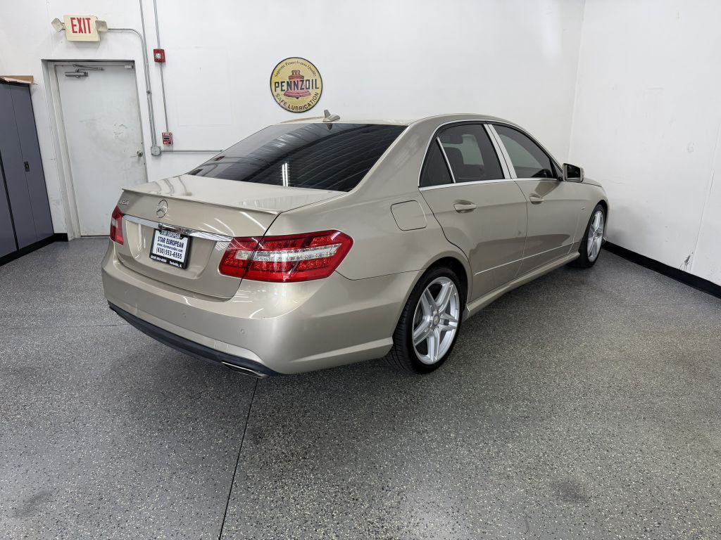 2012 Mercedes-Benz E-Class Image 4