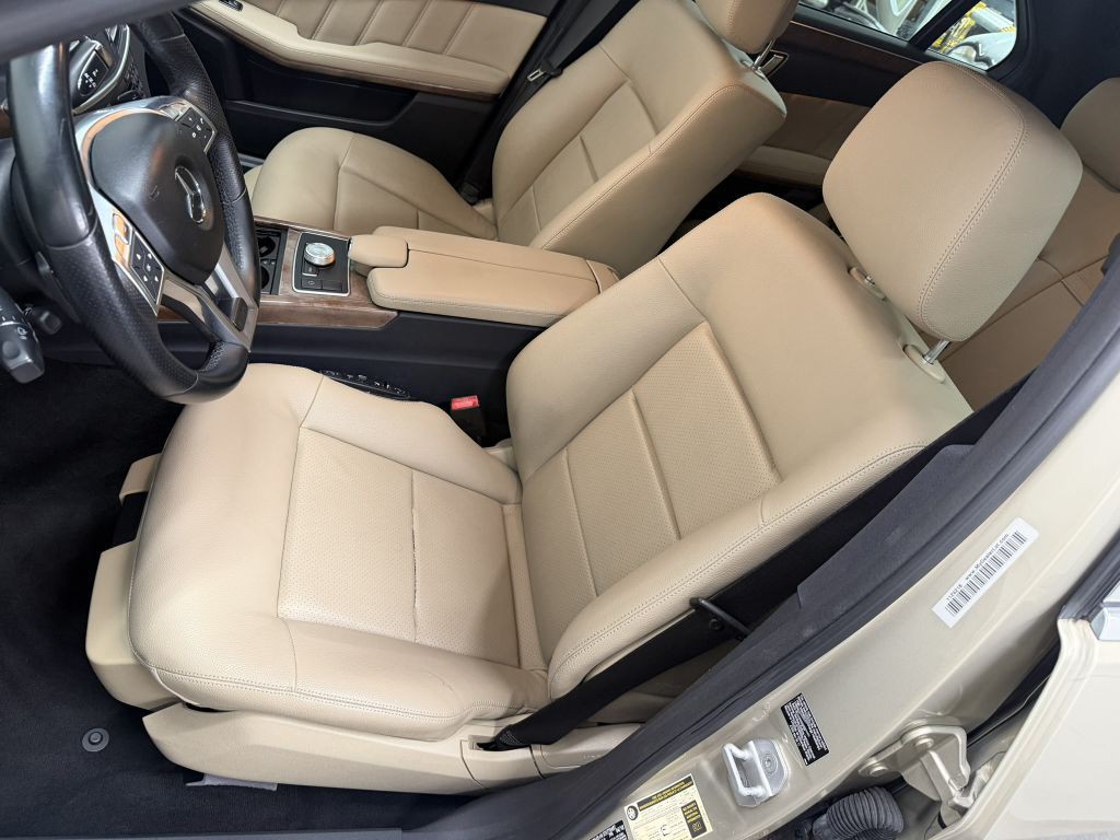 2012 Mercedes-Benz E-Class Image 11