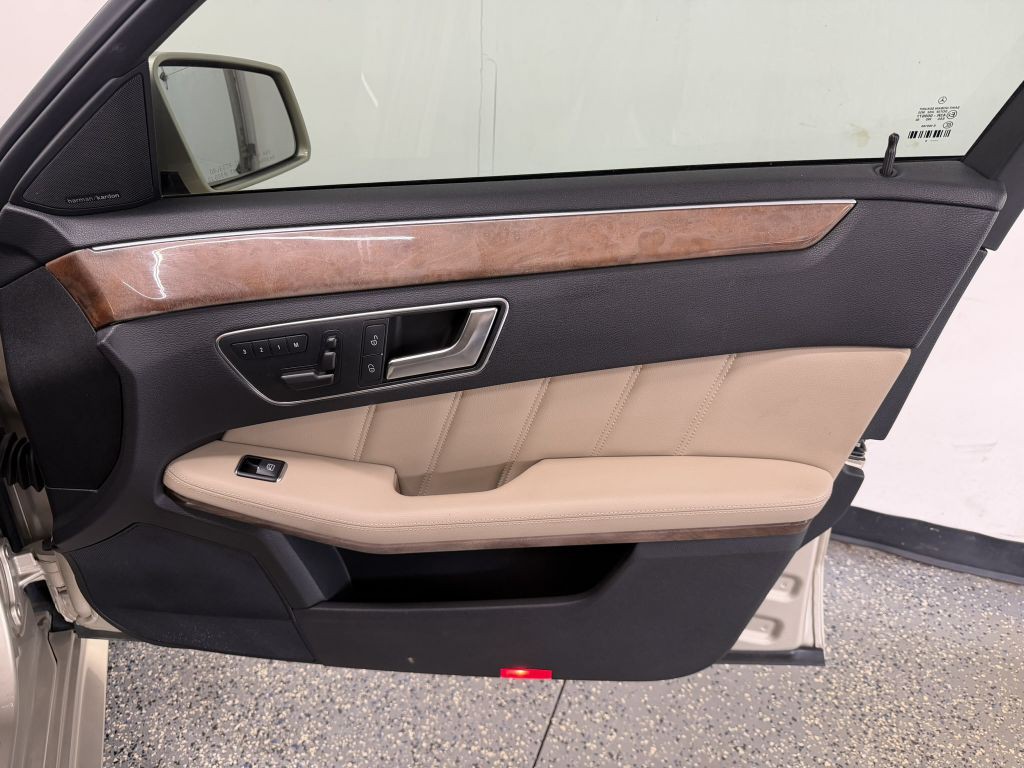 2012 Mercedes-Benz E-Class Image 13