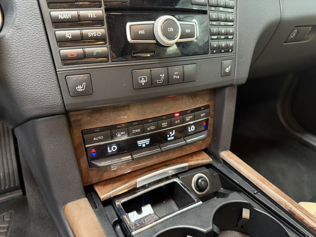 2012 Mercedes-Benz E-Class Image 23