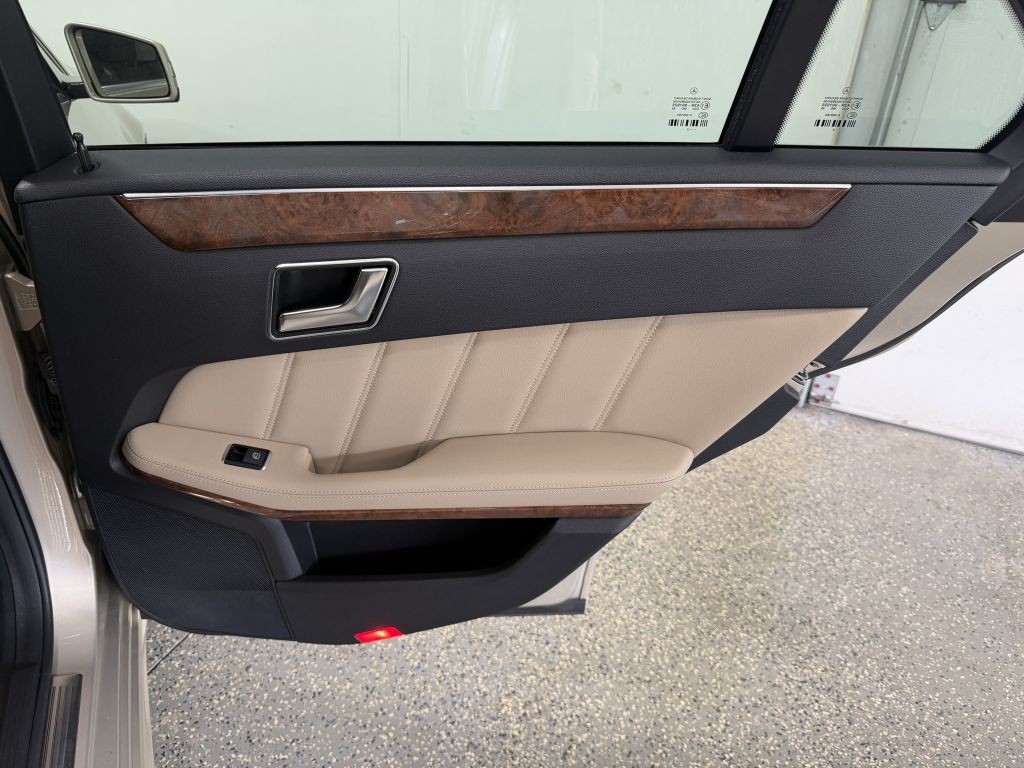 2012 Mercedes-Benz E-Class Image 29
