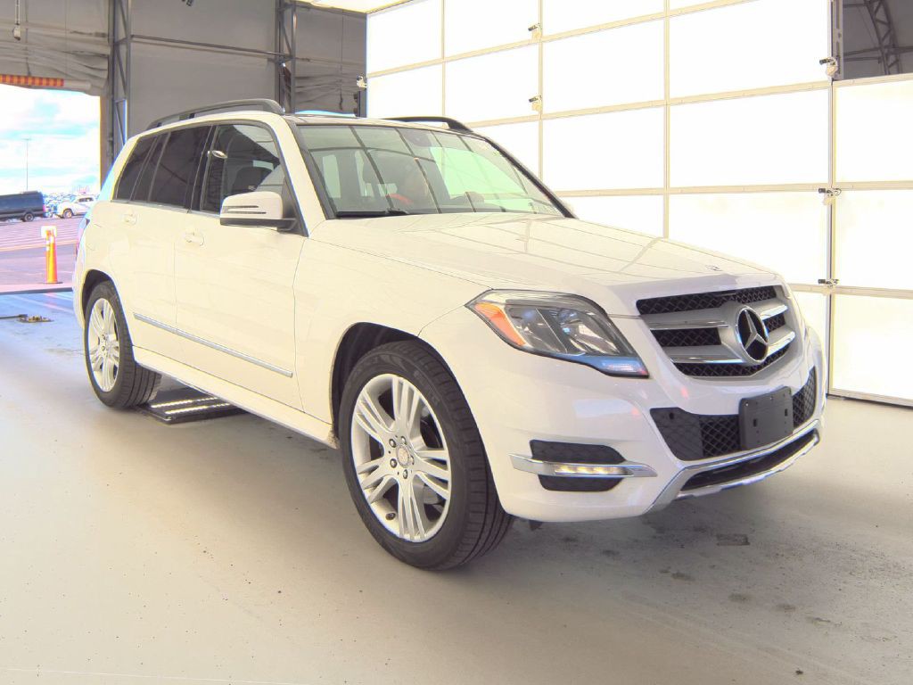 2015 Mercedes-Benz GLK-Class Image 2