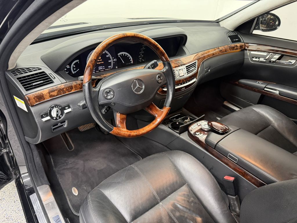 2007 Mercedes-Benz S-Class Image 10