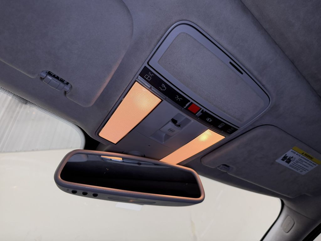 2007 Mercedes-Benz S-Class Image 22