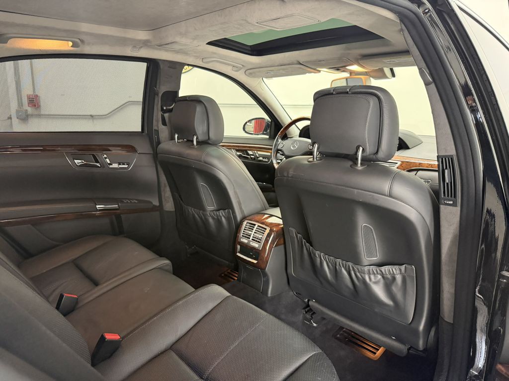 2007 Mercedes-Benz S-Class Image 39