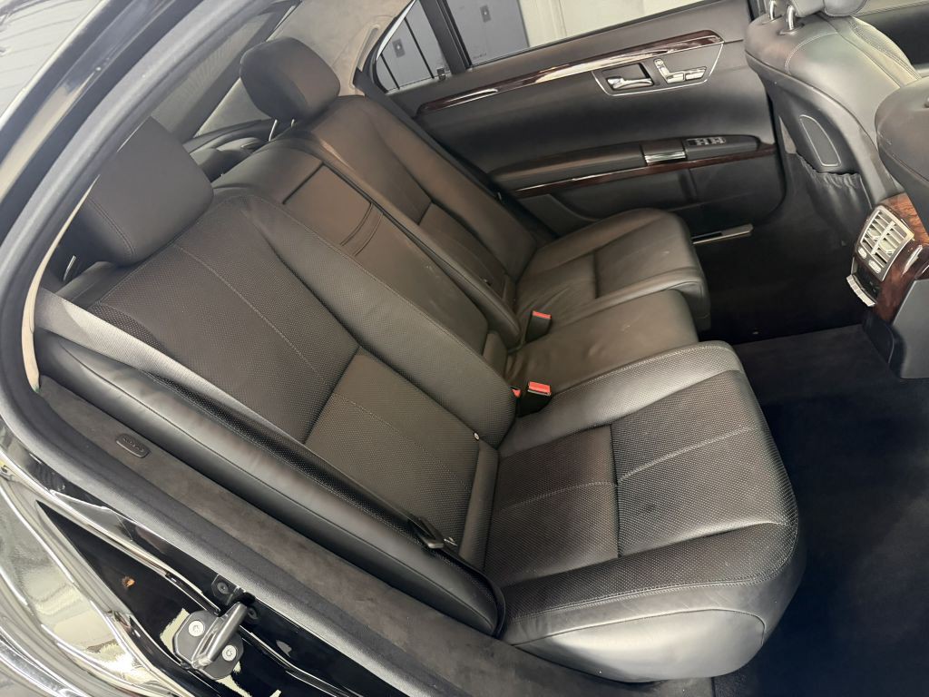 2007 Mercedes-Benz S-Class Image 40