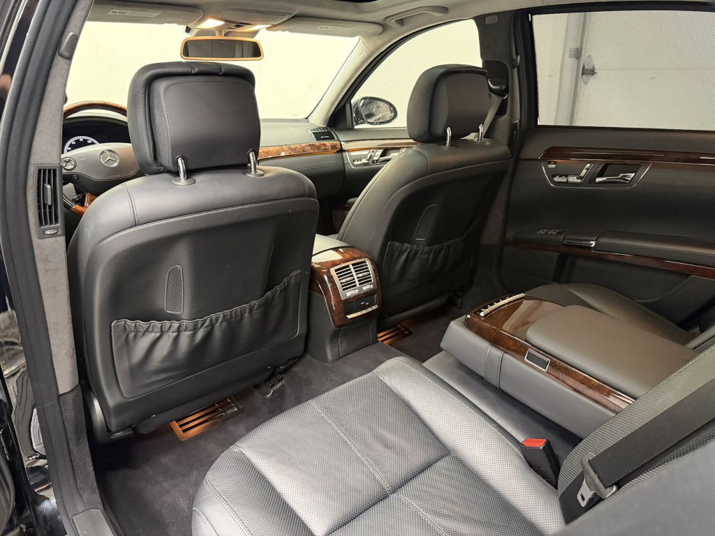 2007 Mercedes-Benz S-Class Image 47