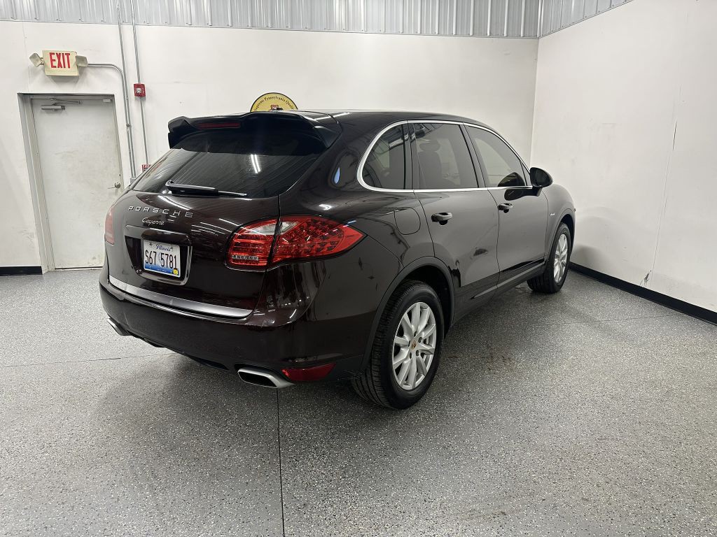 2014 Porsche Cayenne Image 4