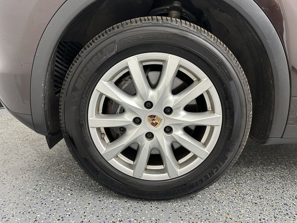 2014 Porsche Cayenne Image 42