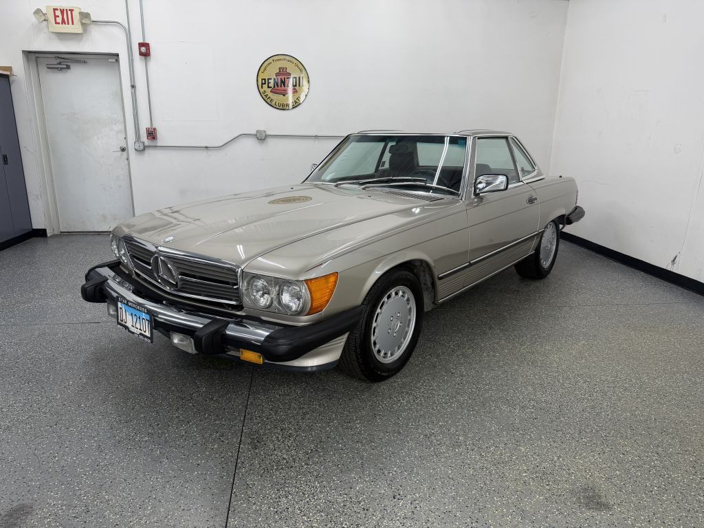 1988 Mercedes-Benz 560-Class Image 4