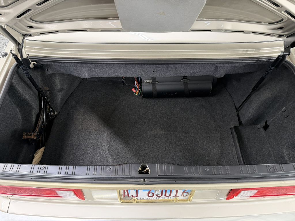 1988 BMW 3 Series Image 29