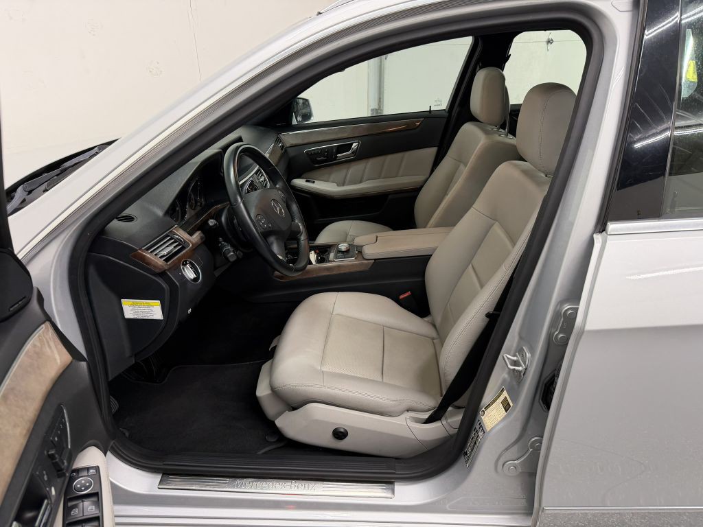 2011 Mercedes-Benz E-Class Image 8