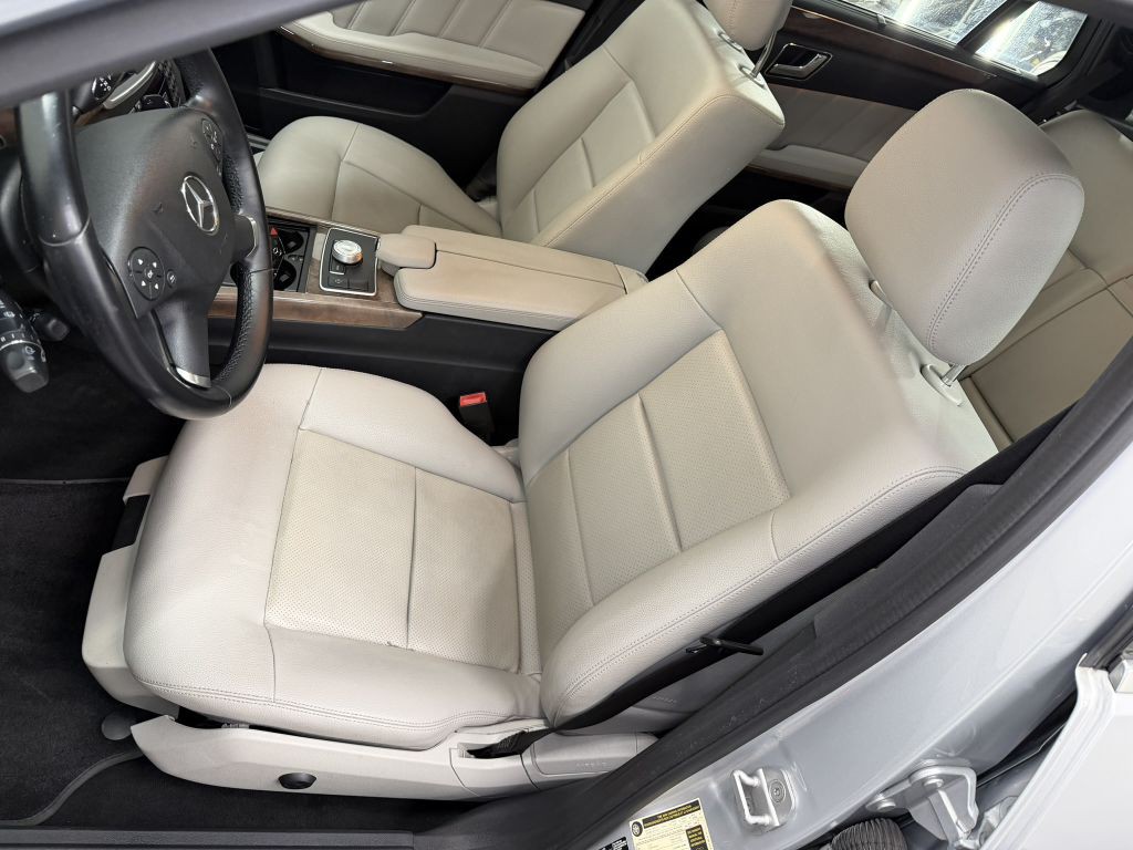 2011 Mercedes-Benz E-Class Image 10