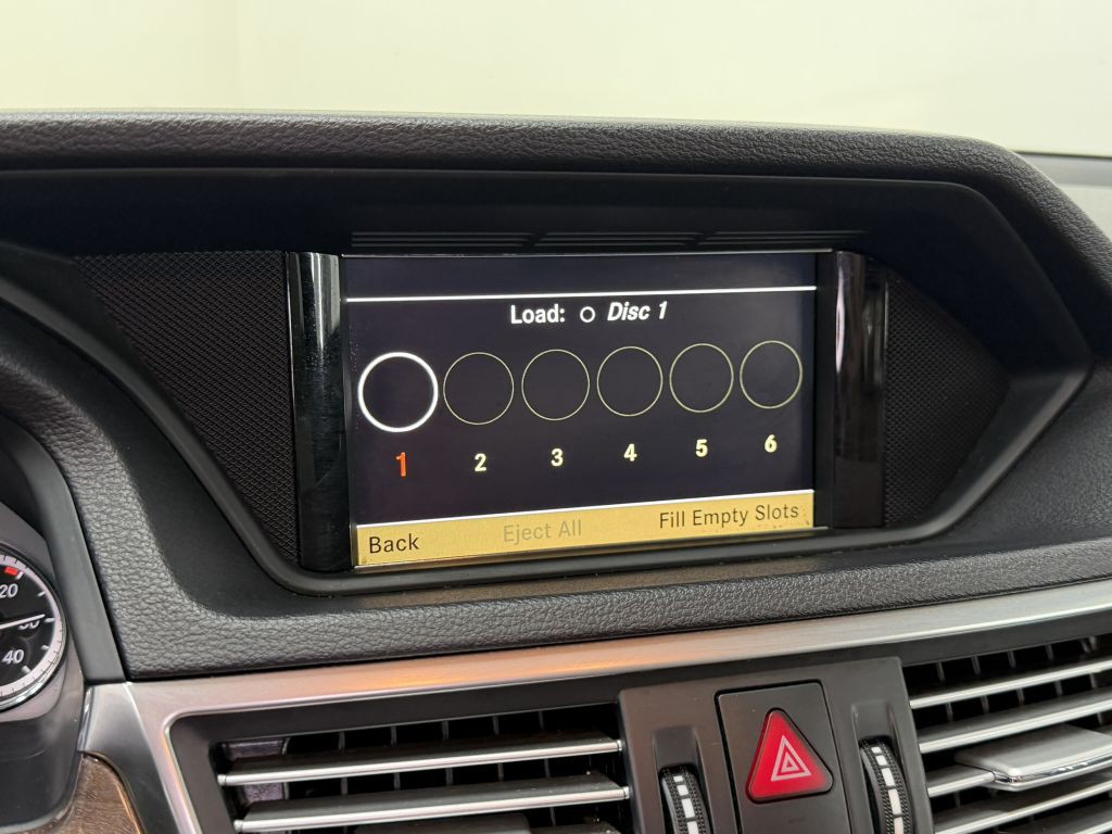 2011 Mercedes-Benz E-Class Image 21
