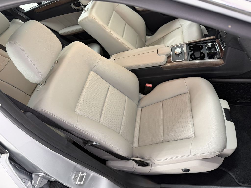 2011 Mercedes-Benz E-Class Image 27