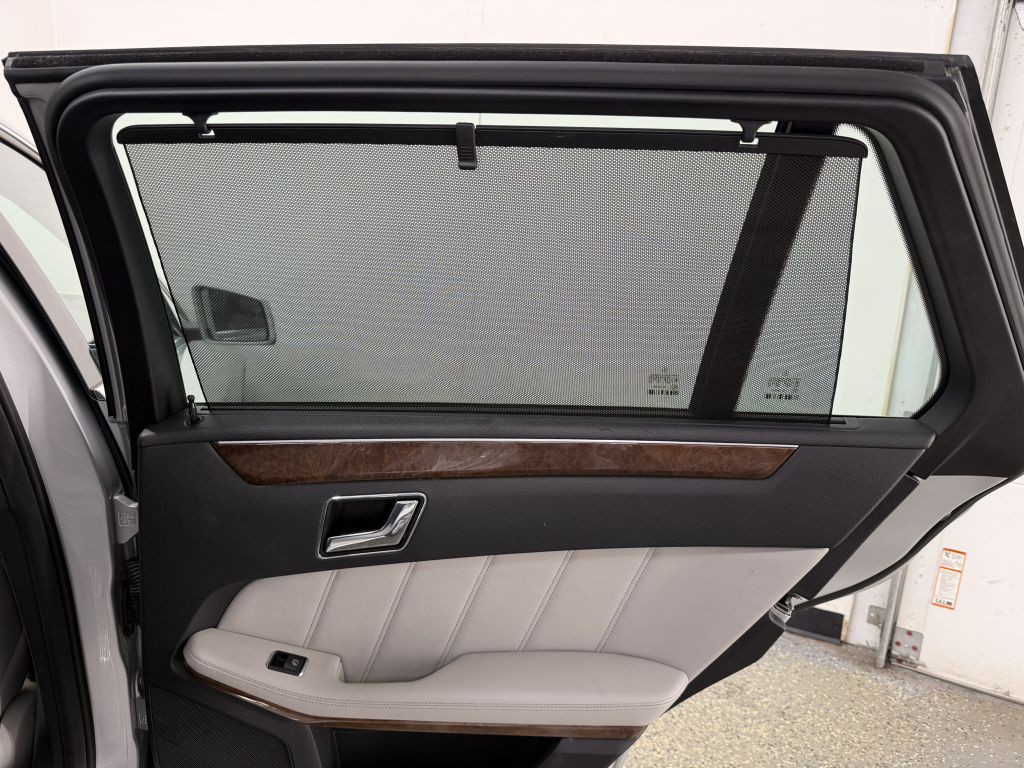 2011 Mercedes-Benz E-Class Image 30