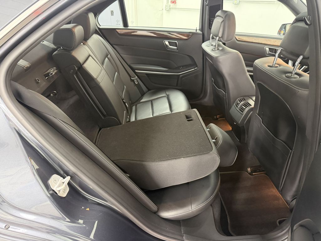 2014 Mercedes-Benz E-Class Image 37