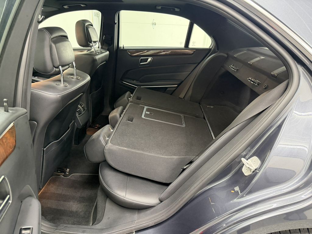 2014 Mercedes-Benz E-Class Image 38