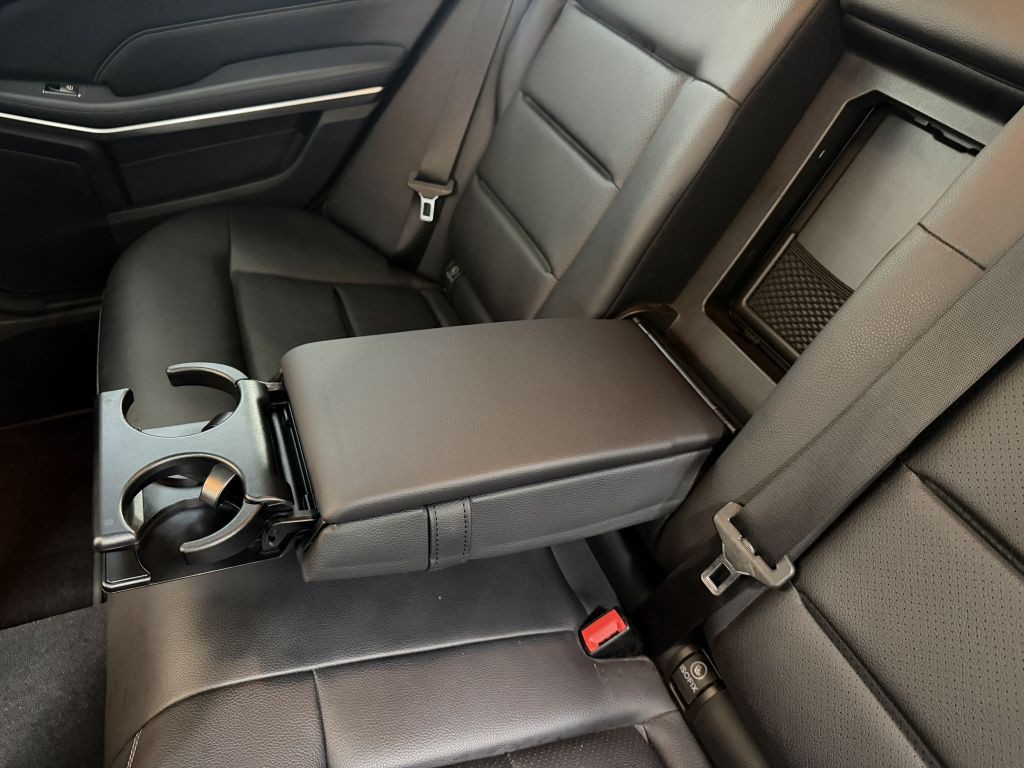 2014 Mercedes-Benz E-Class Image 41