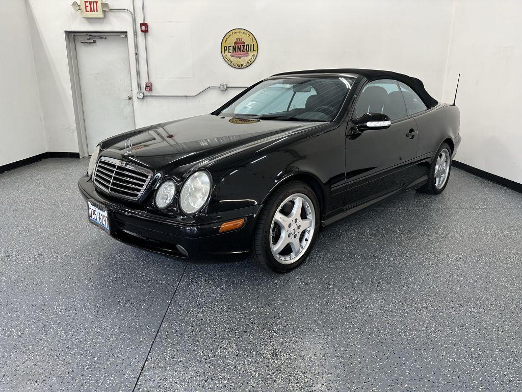 2002 Mercedes-Benz CLK-Class Image 10