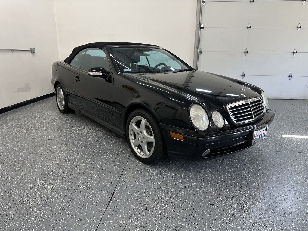 2002 Mercedes-Benz CLK-Class Image 12